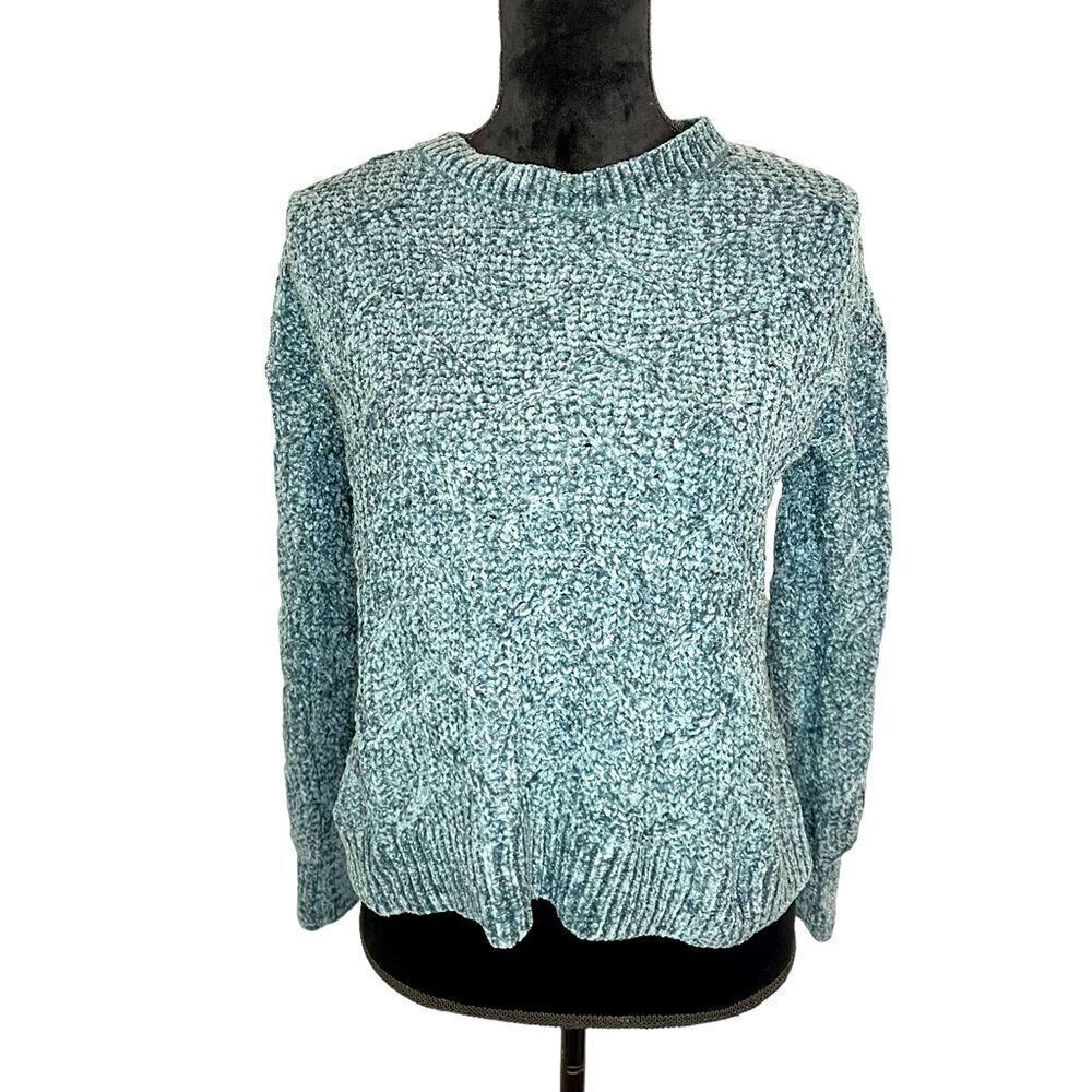 NWT PINK ROSE TEAL CROCHET SOFT COZY SWEATER *perfect Christmas gift*
